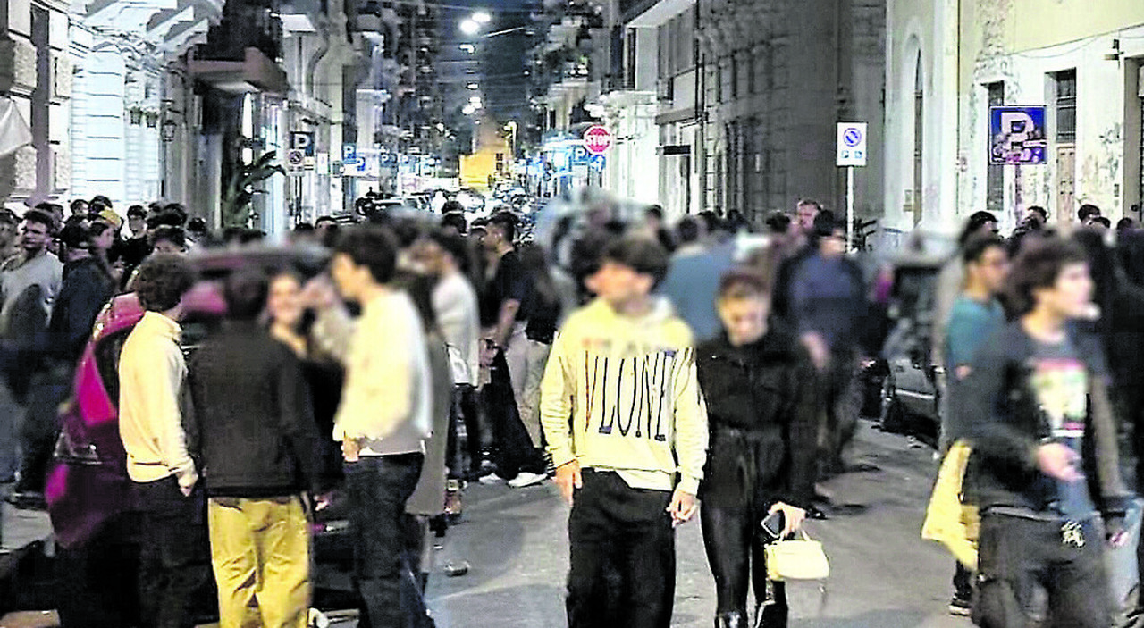 bari le polemiche sulla movida frenano i locali calo degli incassi del 40