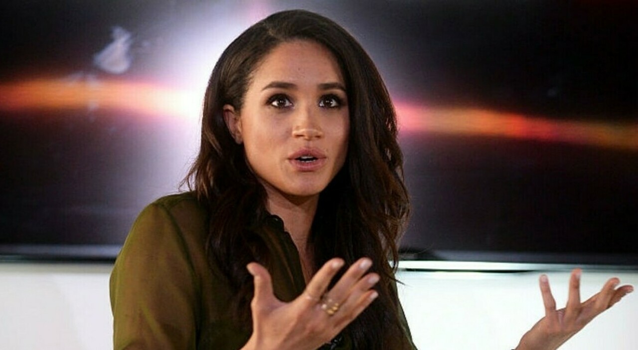 https://statics.cedscdn.it/photos/MED_HIGH/2025/06/17/8903269_17092103_meghan_markle_2.jpg