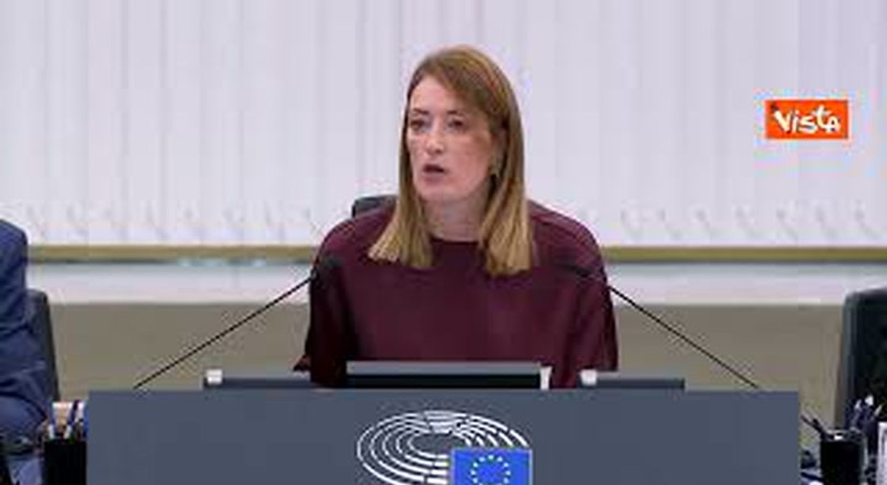 https://statics.cedscdn.it/photos/MED_HIGH/2025/06/18/8905627_poster.jpg