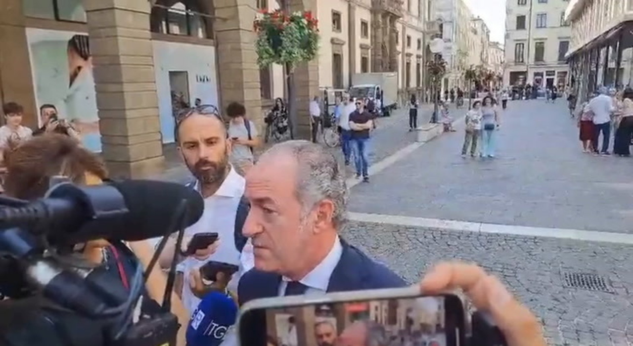 https://statics.cedscdn.it/photos/MED_HIGH/2025/06/20/8909676_poster.jpg