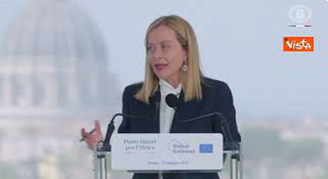 https://statics.cedscdn.it/photos/MED_HIGH/2025/06/20/8909962_poster.jpg