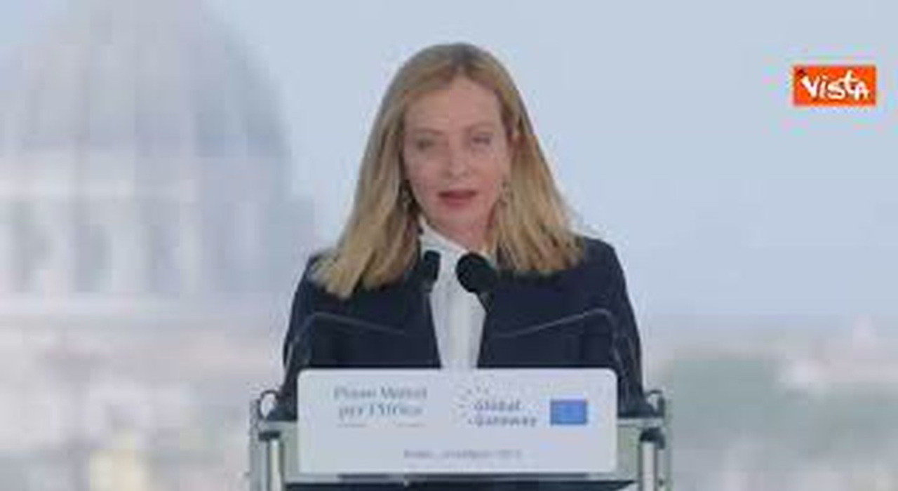 https://statics.cedscdn.it/photos/MED_HIGH/2025/06/20/8909999_poster.jpg