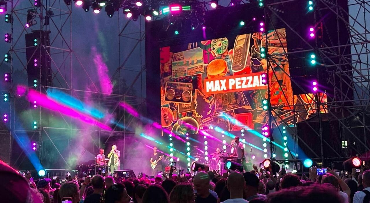 Max Pezzali Scatena l'Entusiasmo a Luxottica: Oltre 11.000 Persone al Summer Party!