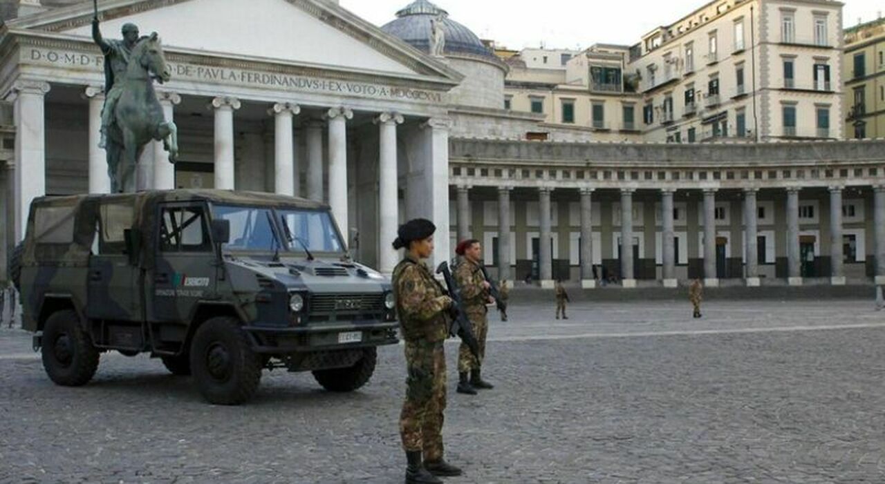 Attacco Usa in Iran: intensificati i controlli anche a Napoli Attacco Usa in Iran: intensificati i controlli anche a Napoli