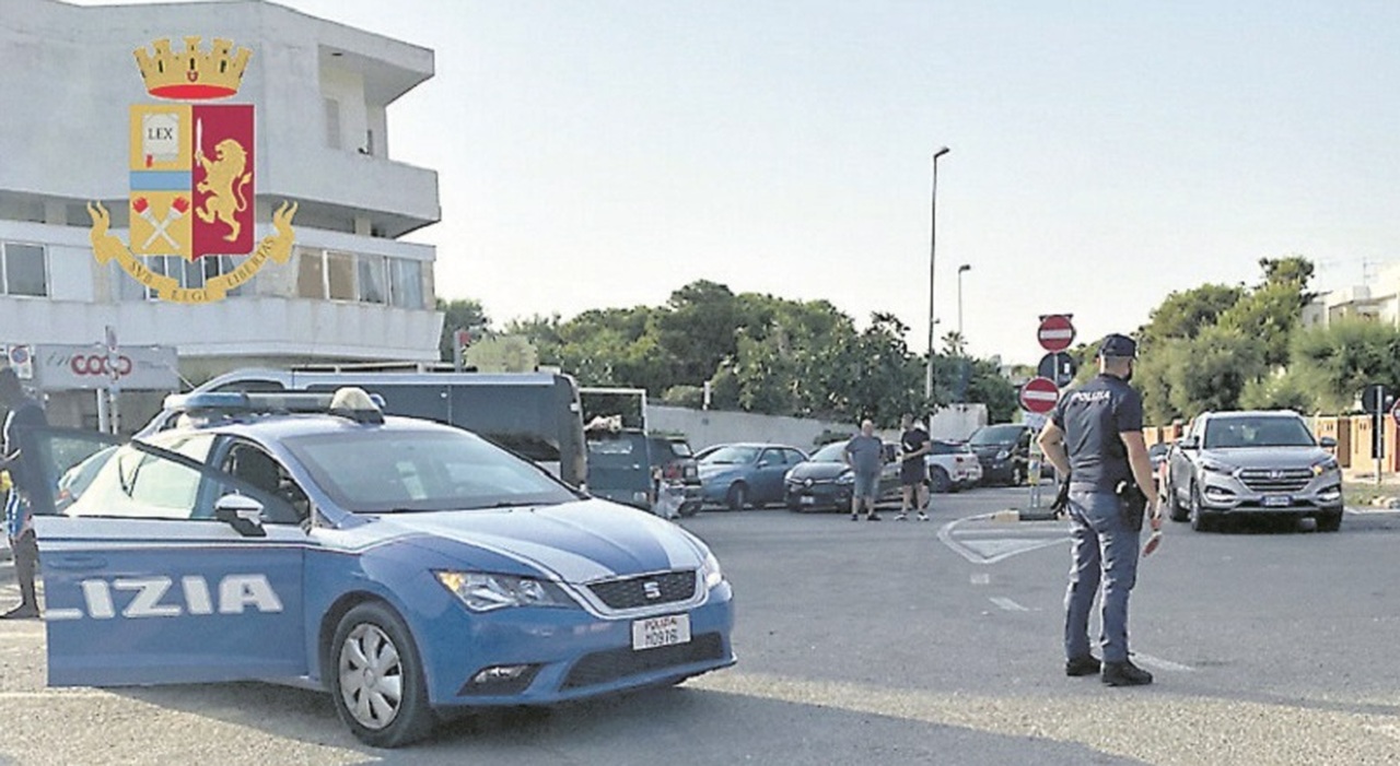 Salento, la gang che aggredisce i turisti: «Derubati di soldi e telefonini» Salento, la gang che aggredisce i turisti: «Derubati di soldi e telefonini»