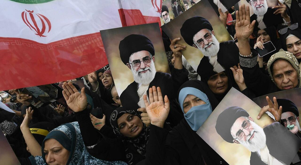 khamenei sempre pi249 solo layatollah 232 scomparso le guardie rivoluzionarie si muovono per destituirlo