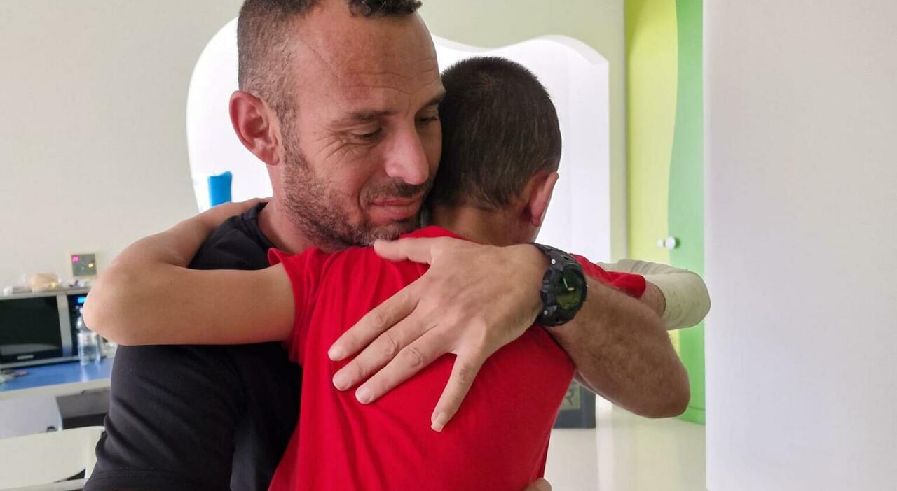 https://statics.cedscdn.it/photos/MED_HIGH/2025/06/24/8917037_24114026_bambino_colpito_bomba_gaza_ritrova_vista_intervento_torino_asaad_oggi_24_6_2025.jpg