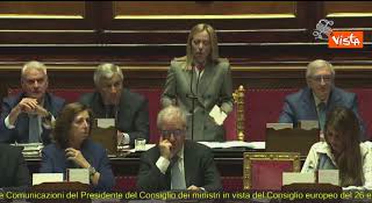 https://statics.cedscdn.it/photos/MED_HIGH/2025/06/24/8917055_poster.jpg