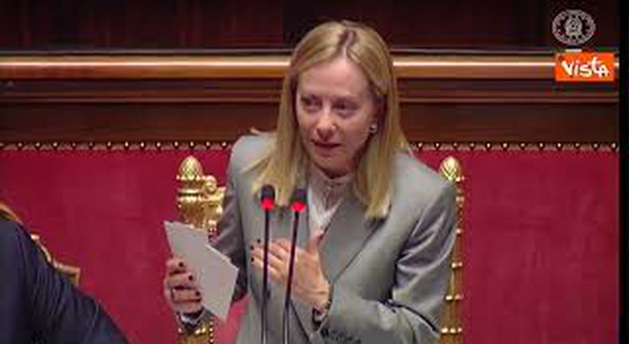 https://statics.cedscdn.it/photos/MED_HIGH/2025/06/24/8917156_poster.jpg