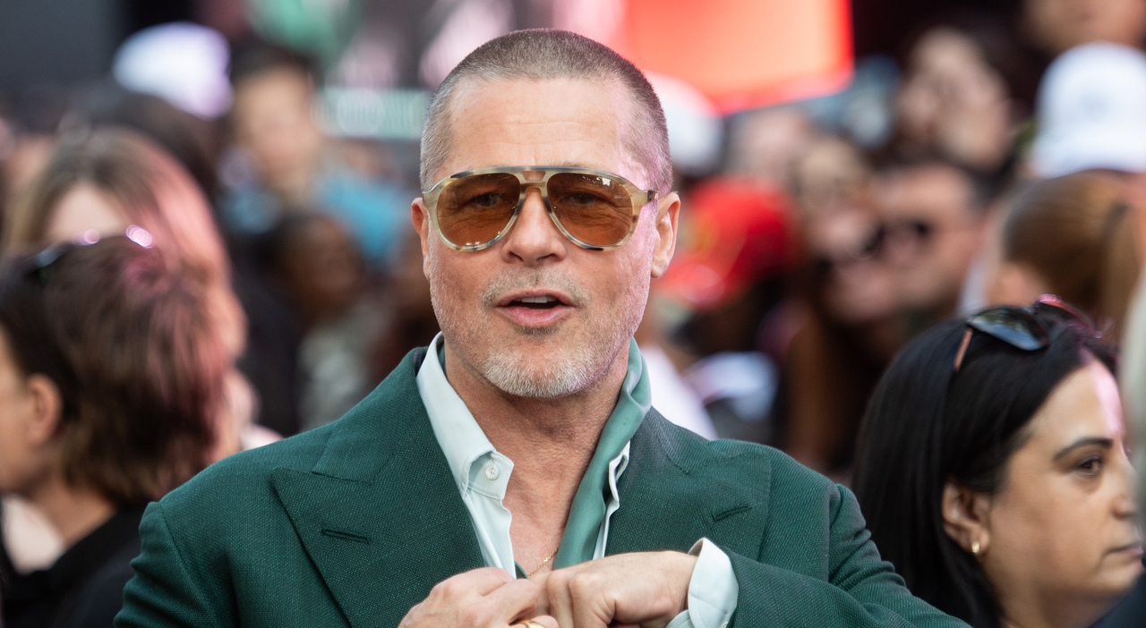 https://statics.cedscdn.it/photos/MED_HIGH/2025/06/25/8919029_25105023_brad_pitt_rottura_angelina_jolie_bevevo_fumavo_marijana_colazione_addio_attore_oggi_25_6_2025.jpg