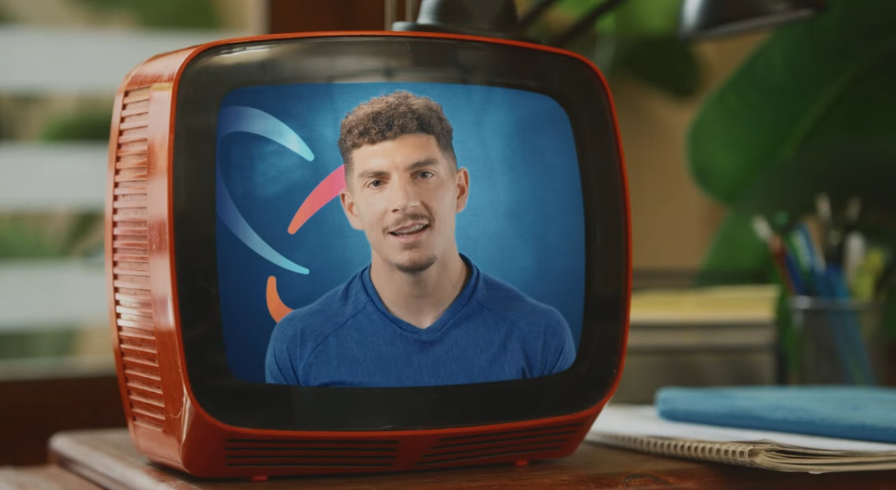 Di Lorenzo e lo spot per sensibilizzare sulla prevenzione: «La tua salute è la partita più importante»