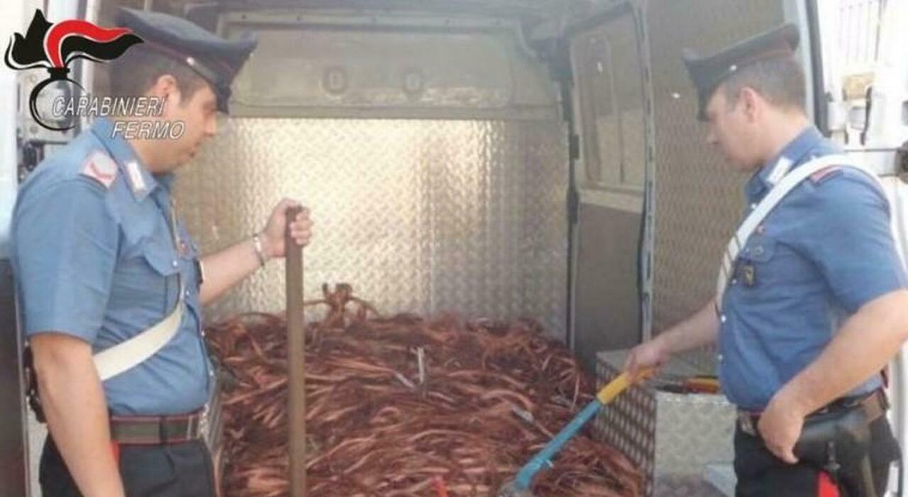 maxi furto di rame in discarica due denunce limpianto era andato in tilt