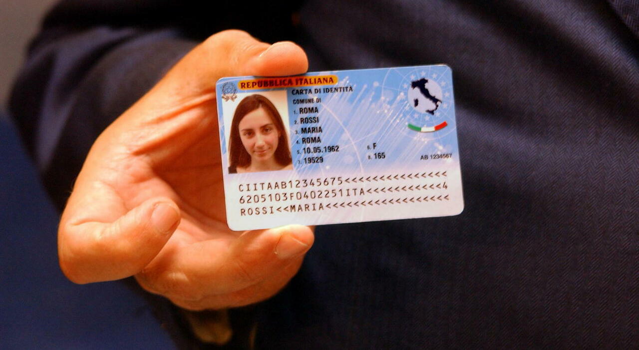 carta didentit224 elettronica in arrivo novit224 per gli over 70 stop ai rinnovi