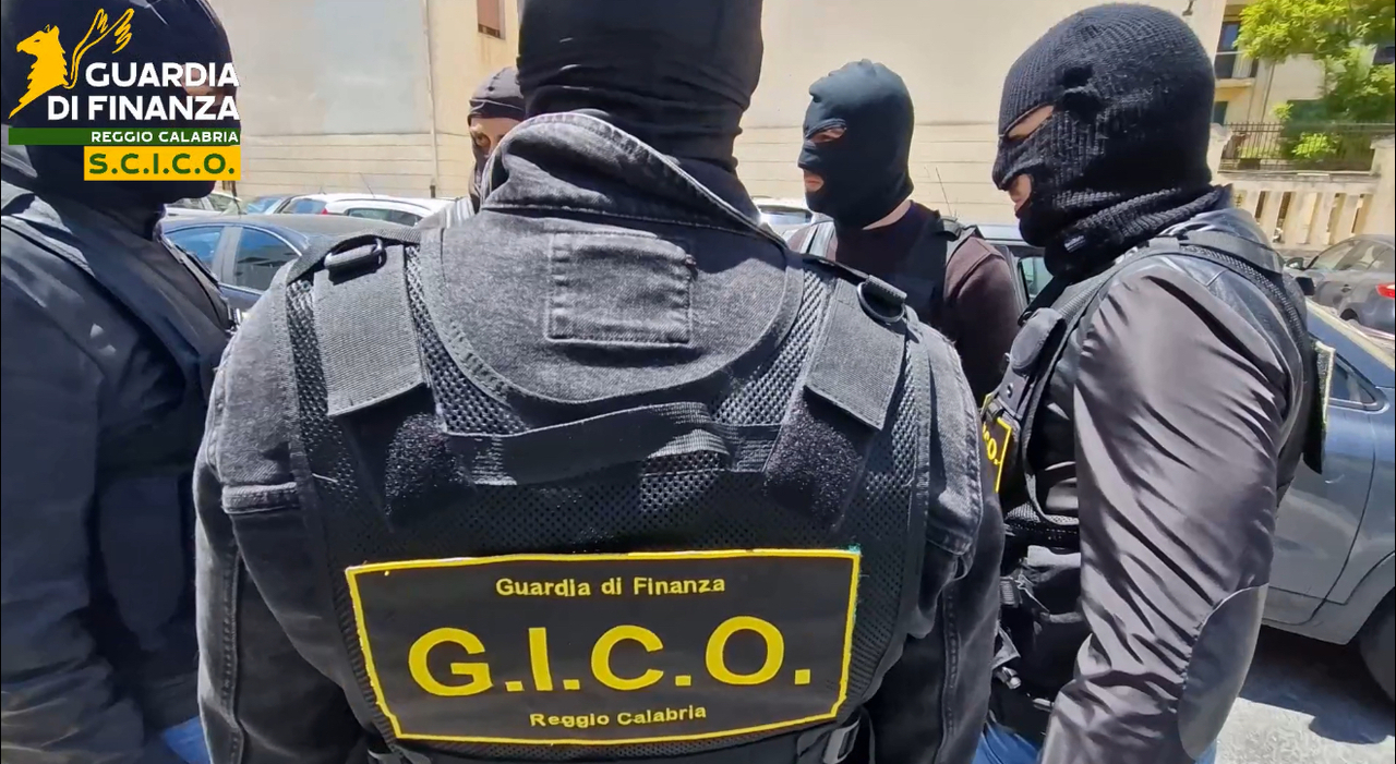 Guardia di Finanza: colpo da 140 milioni alla 'ndrangheta, confiscati anche tre complessi industriali a Ceprano
