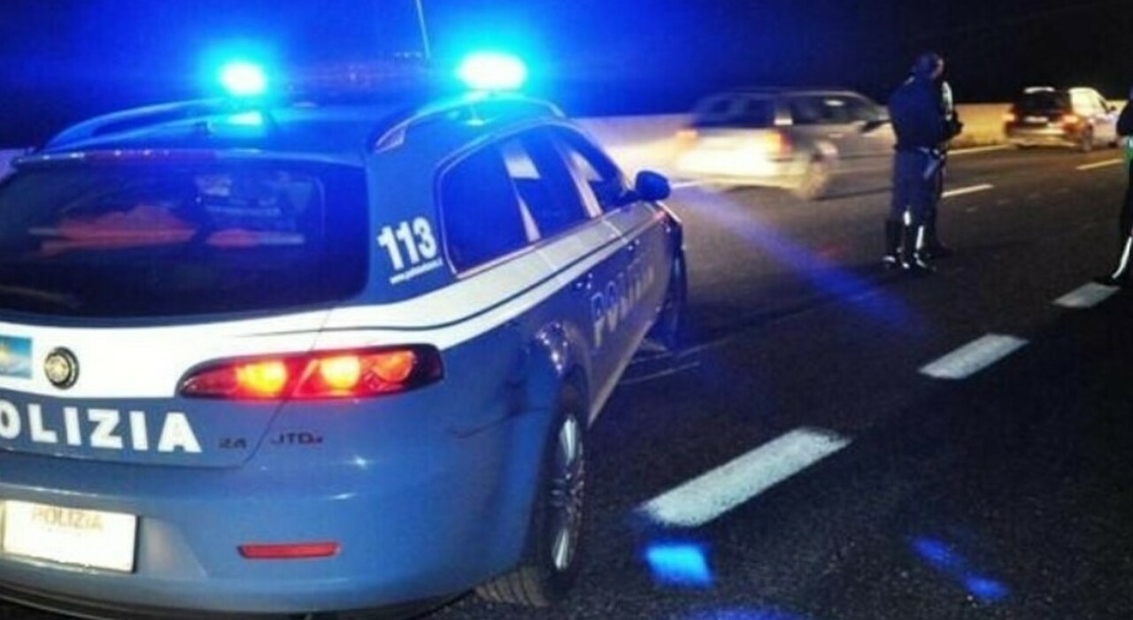 https://statics.cedscdn.it/photos/MED_HIGH/2025/06/27/8923999_27202750_incidente_a1_morti_coniugi_gravi_figli_oggi_27_6_2025.jpg