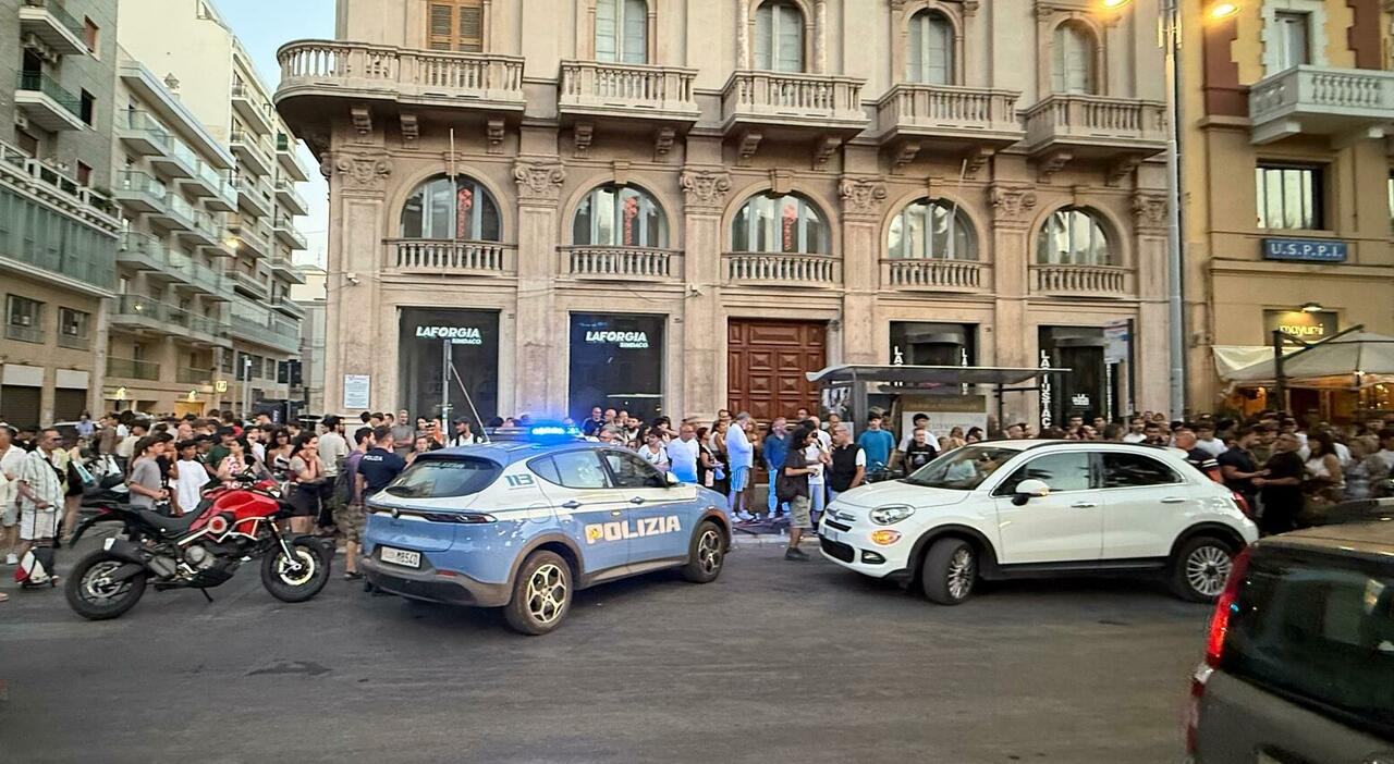 Bari, un piccolo incidente sfocia in aggressione: giovane ciclista preso a pugni, è in ospedale Bari, un piccolo incidente sfocia in aggressione: giovane ciclista preso a pugni, è in ospedale