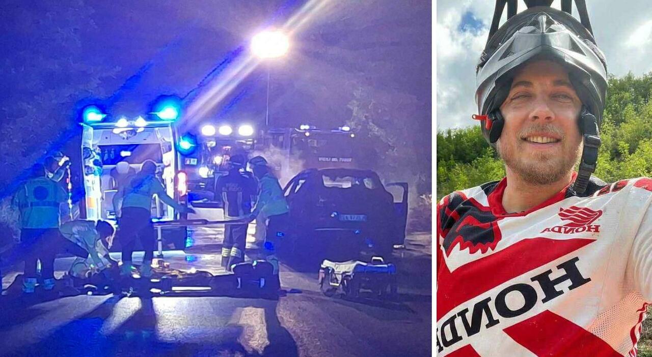 Torna a casa in moto dopo una cena in spiaggia, poi lo schianto con due auto e le fiamme: Lorenzo Perugini muore sotto gli occhi degli amici Torna a casa in moto dopo una cena in spiaggia, poi lo schianto con due auto e le fiamme: Lorenzo Perugini muore sotto gli occhi degli amici