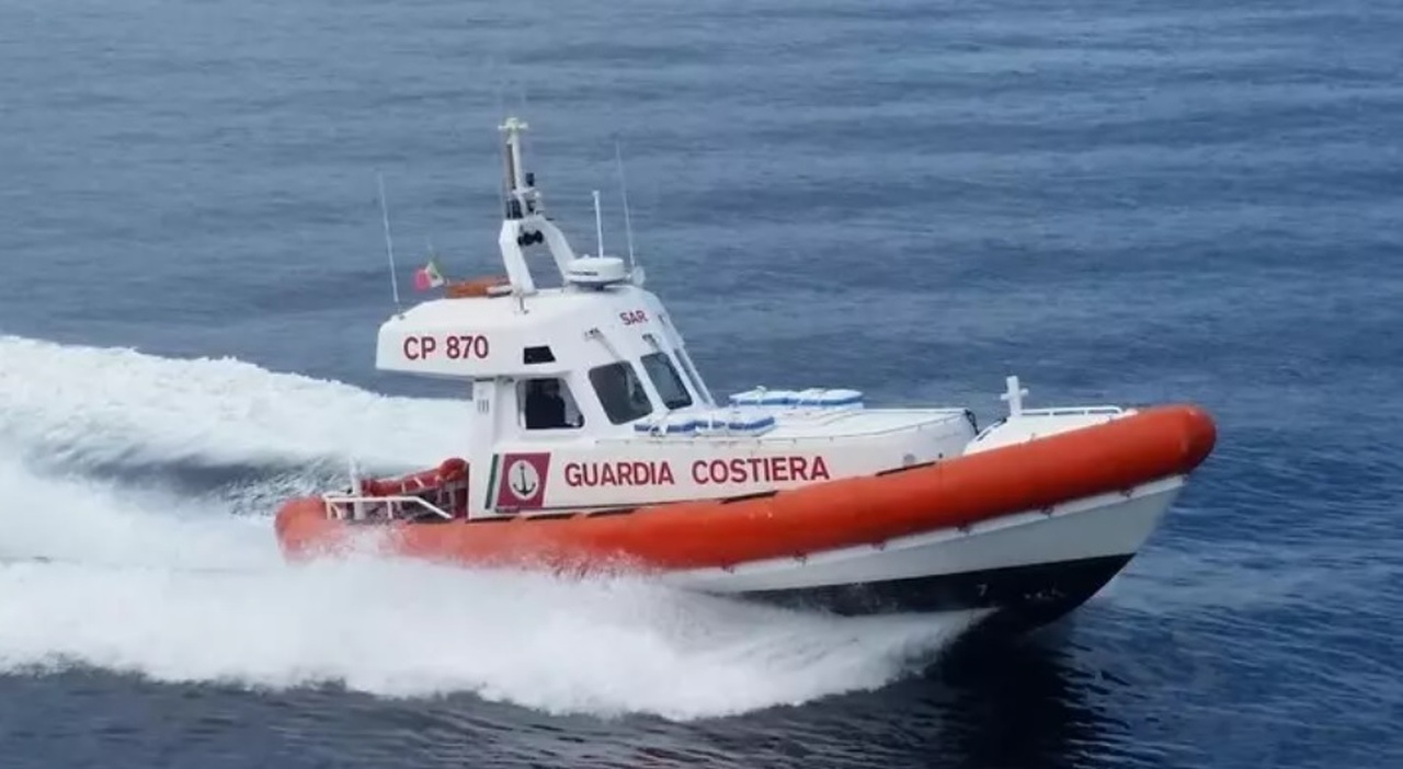Tre uomini scomparsi in mare a Taranto: erano usciti in barca domenica mattina. L Tre uomini scomparsi in mare a Taranto: erano usciti in barca domenica mattina. L