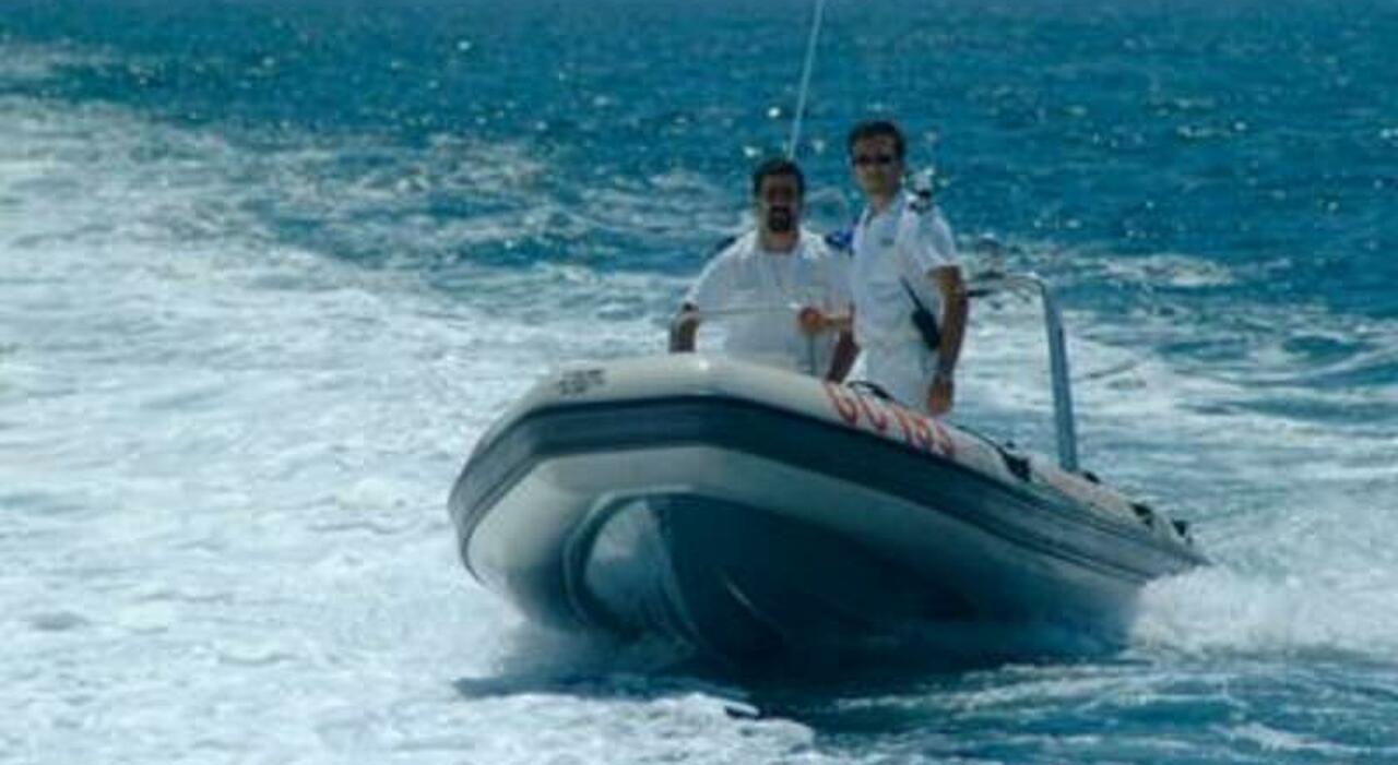 Dispersi in mare: quattro le persone di cui si sono perse le tracce. Ricerche estese anche alla Calabria