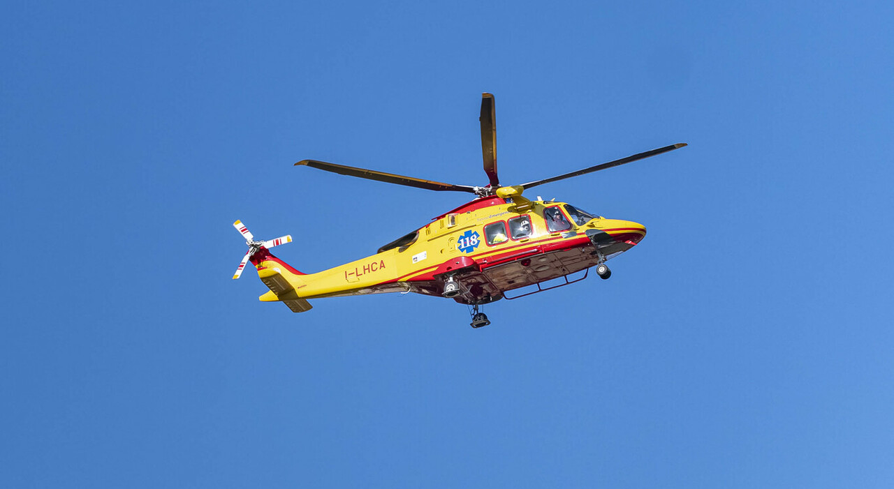 donna incinta investita mentre attraversa la strada portata in ospedale in elicottero