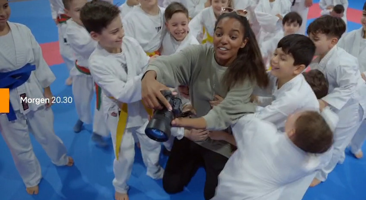 Scampia Conquista l'Olanda: La Champion Center Protagonista nel Programma TV 'Het Perfecte Plaatje Op Reis'