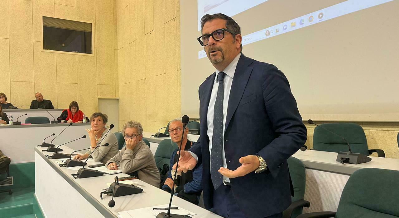 Ora sono moscioli amari, Silvetti contro la Regione: «Basta, fermate la pesca»