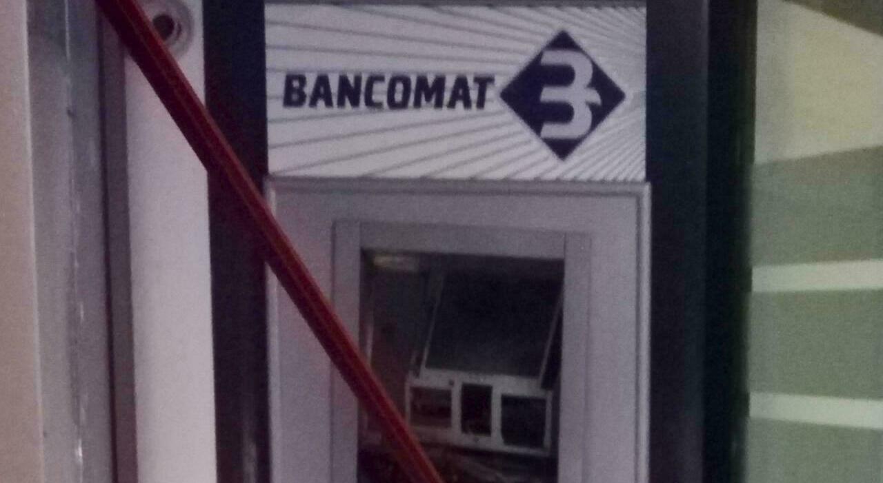 Tre bancomat esplosi nella notte a Macerata, Porto Potenza e Porto Sant
