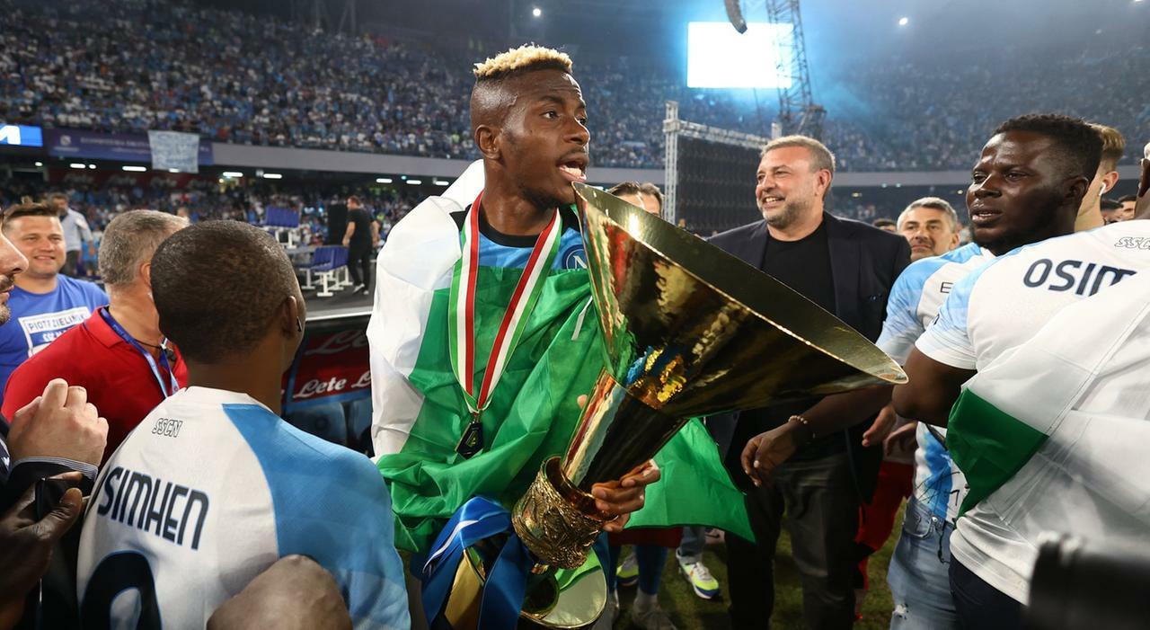calciomercato napoli ribaltone osimhen ritorno di fiamma conte apre alla permanenza