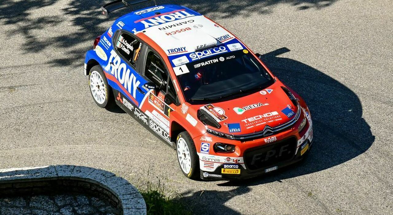 La Citroen di Crugnola impegnata nel Rally di Roma Capitale