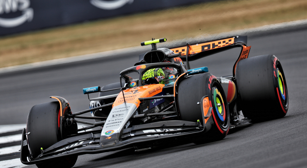 GP Silverstone, diretta: Norris vede la vittoria nella gara di casa, Piastri secondo, Hulkenberg verso uno storico podio GP Silverstone, diretta: Norris vede la vittoria nella gara di casa, Piastri secondo, Hulkenberg verso uno storico podio