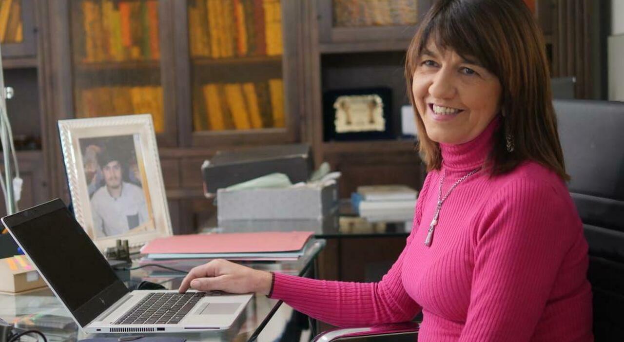 Unisalento, Aiello sarà la prima rettrice in Puglia. Il traguardo dopo tanto lavoro: «Partecipazione e responsabilità» Ecco chi è Unisalento, Aiello sarà la prima rettrice in Puglia. Il traguardo dopo tanto lavoro: «Partecipazione e responsabilità» Ecco chi è