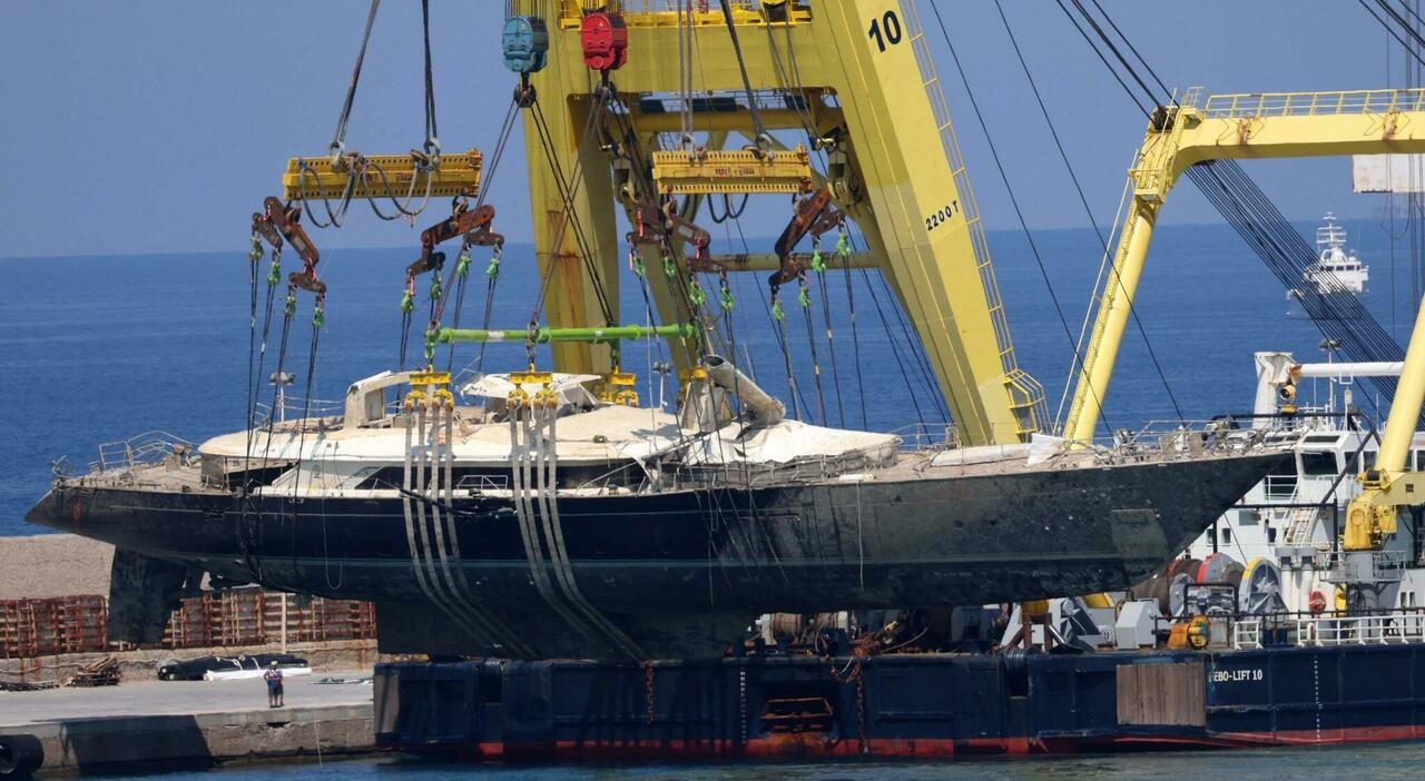 https://statics.cedscdn.it/photos/MED_HIGH/2025/07/07/8942442_07103410_bayesian_naufragio_milioni_risarcimento_indagini_equipaggio_progettisti_oggi_7_7_2025.jpg