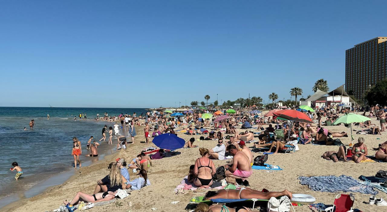 Dopo salvataggio e parcheggi sul litorale arrivano i bagni: «Aree più pulite e decorose» Dopo salvataggio e parcheggi sul litorale arrivano i bagni: «Aree più pulite e decorose»