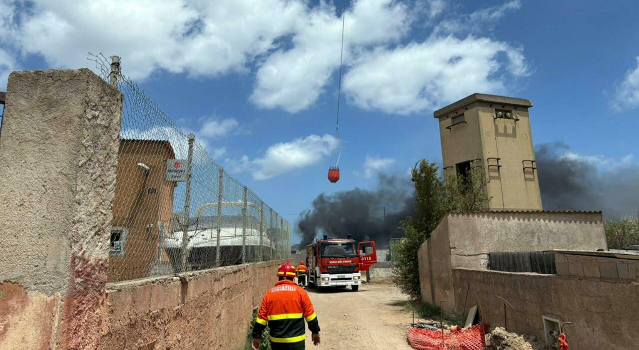 https://statics.cedscdn.it/photos/MED_HIGH/2025/07/08/8944581_08134425_la_maddalena.jpg