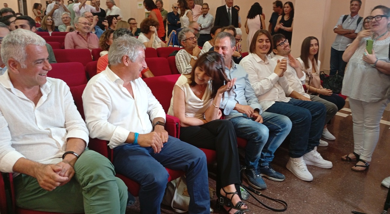 Maria Antonietta Aiello è la prima rettrice di Unisalento. Superato il quorum, l Maria Antonietta Aiello è la prima rettrice di Unisalento. Superato il quorum, l