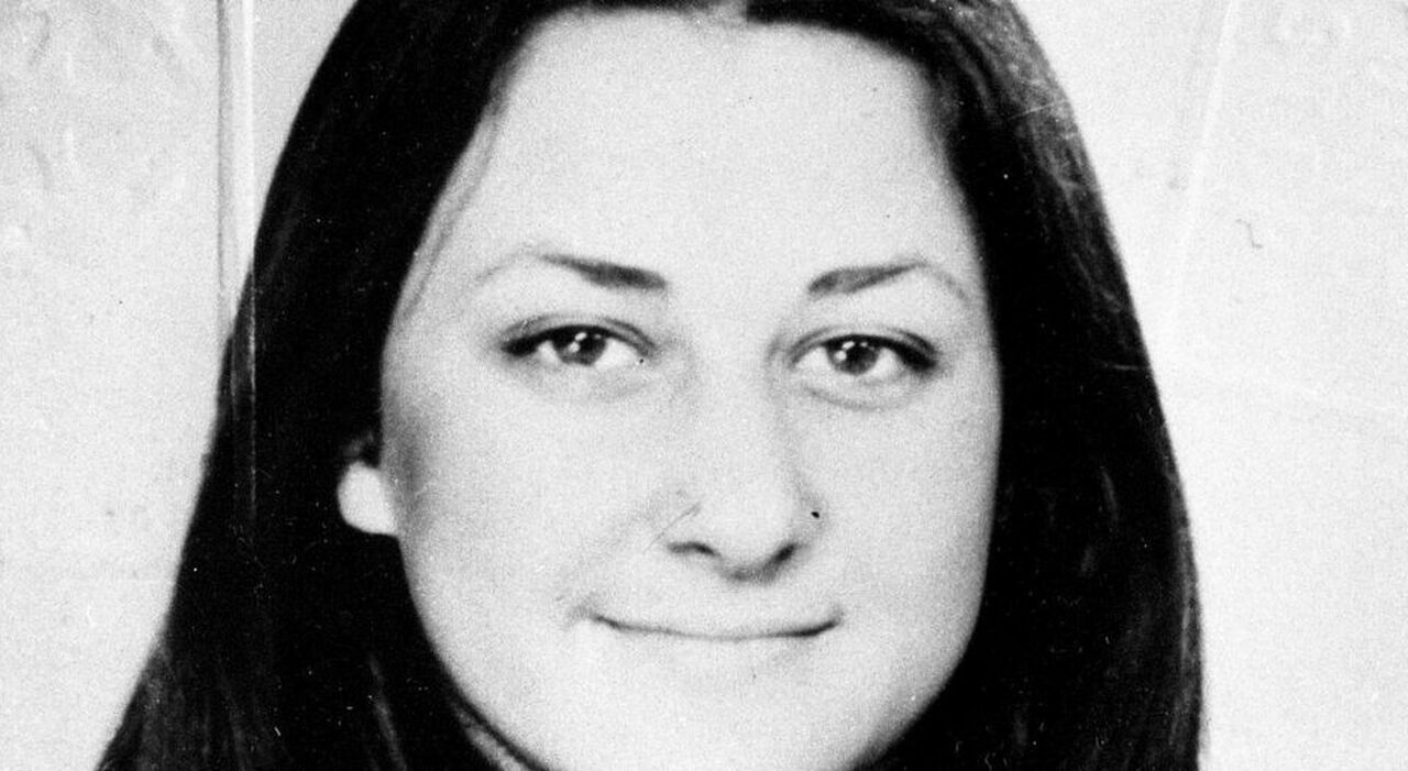 Cristina Mazzotti sequestrata e uccisa, chiesti tre ergastoli: «Omicidio disumano». Le lettere della 18enne dalla prigionia: «Papà, ho paura» Cristina Mazzotti sequestrata e uccisa, chiesti tre ergastoli: «Omicidio disumano». Le lettere della 18enne dalla prigionia: «Papà, ho paura»