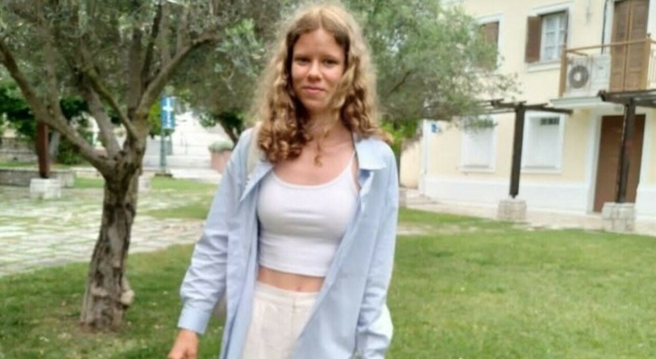 https://statics.cedscdn.it/photos/MED_HIGH/2025/07/10/8948439_10092204_mariia.jpg