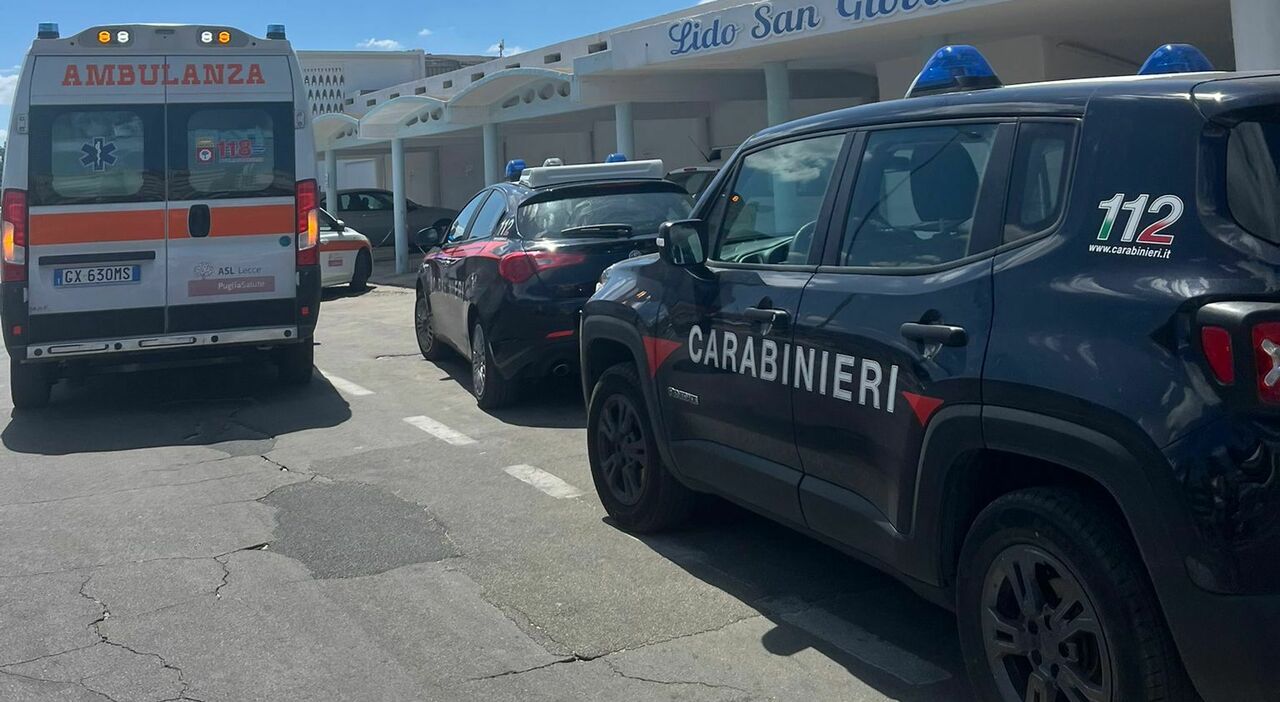 Gallipoli, malore in acqua: morta una donna Gallipoli, malore in acqua: morta una donna