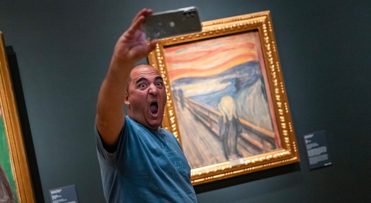 Arriva il "Galateo dei musei" contro i cafoni dell Arriva il "Galateo dei musei" contro i cafoni dell