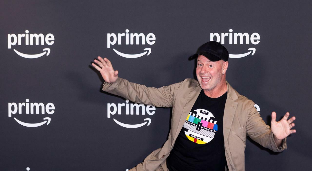 Palinsesti Prime Video: reality per Alessia Marcuzzi e The Jackal. Pietro Sermonti gigolò, Alessandro Gassmann diventa Babbo Natale. Novità NBA Palinsesti Prime Video: reality per Alessia Marcuzzi e The Jackal. Pietro Sermonti gigolò, Alessandro Gassmann diventa Babbo Natale. Novità NBA