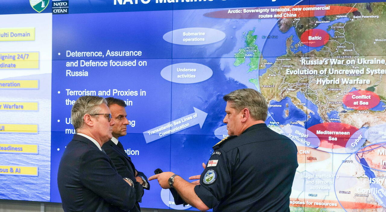 Guerra, patto Francia Gran Bretagna sulla deterrenza nucleare: reazione congiunta se minacciate con armi non convenzionali Guerra, patto Francia Gran Bretagna sulla deterrenza nucleare: reazione congiunta se minacciate con armi non convenzionali