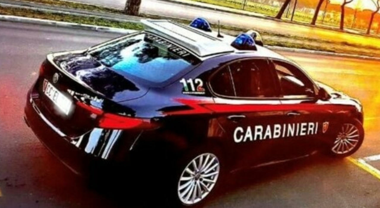 https://statics.cedscdn.it/photos/MED_HIGH/2025/07/11/8950432_11084927_accoltellato_branco_lite_uomo_codice_rosso_poggiomarino_oggi_11_7_2025.jpg