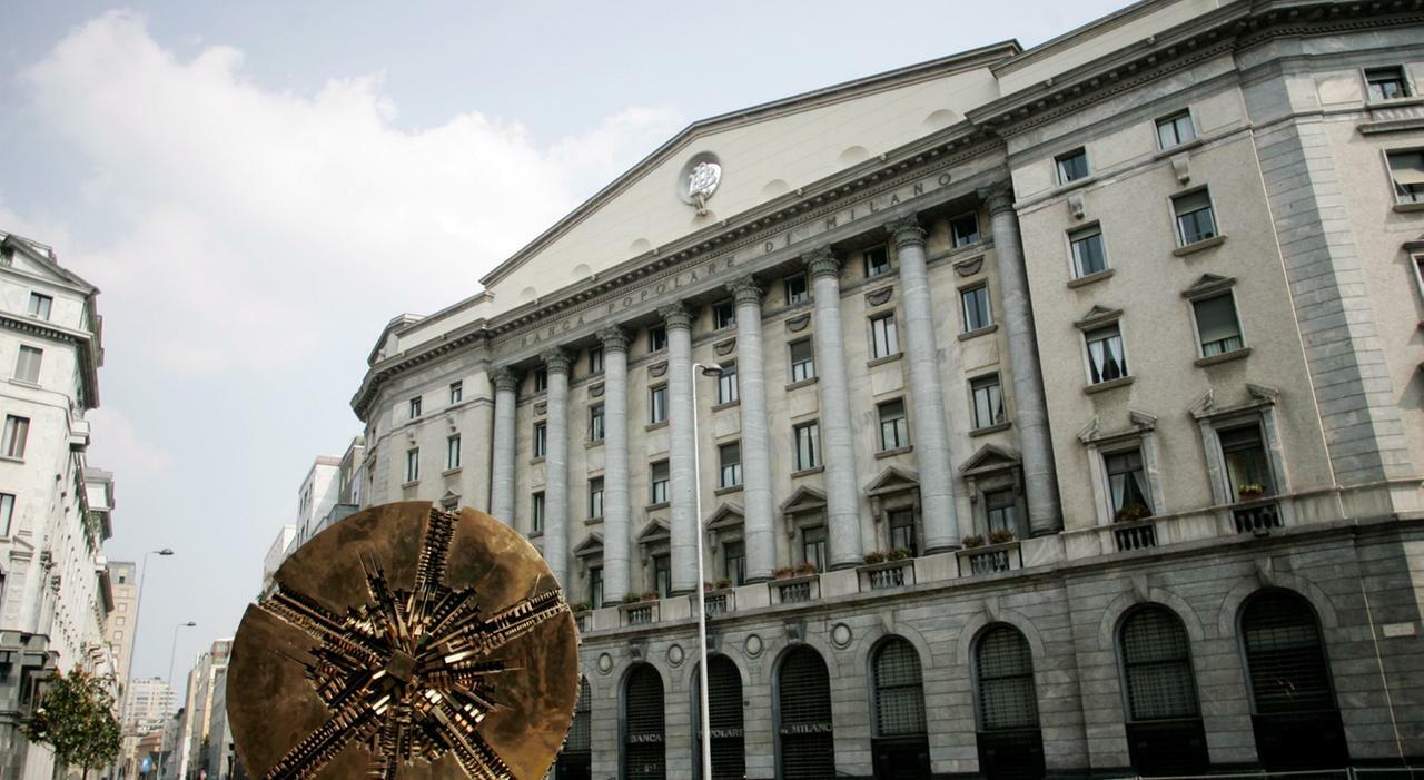 https://statics.cedscdn.it/photos/MED_HIGH/2025/07/12/8952288_OBJ60984548_19916.jpg