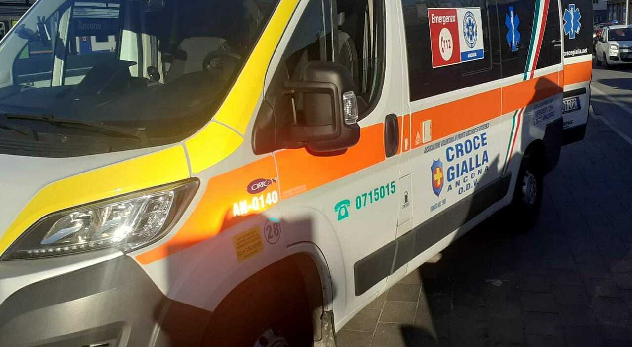 Ancona, nella vasca acqua e sangue: badante trovata morta in casa dell Ancona, nella vasca acqua e sangue: badante trovata morta in casa dell