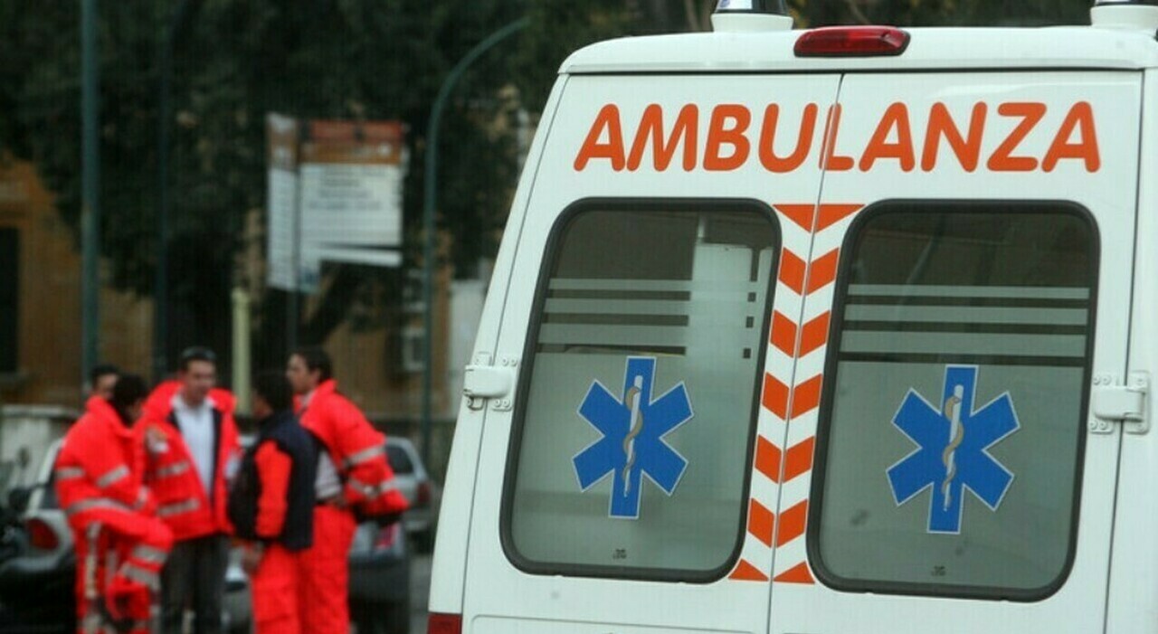 Donna incinta al nono mese precipita dalla finestra, morto il bambino: lei è gravissima Donna incinta al nono mese precipita dalla finestra, morto il bambino: lei è gravissima