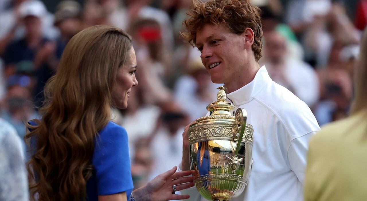 Sinner re di Wimbledon, prima volta di un italiano sull Sinner re di Wimbledon, prima volta di un italiano sull
