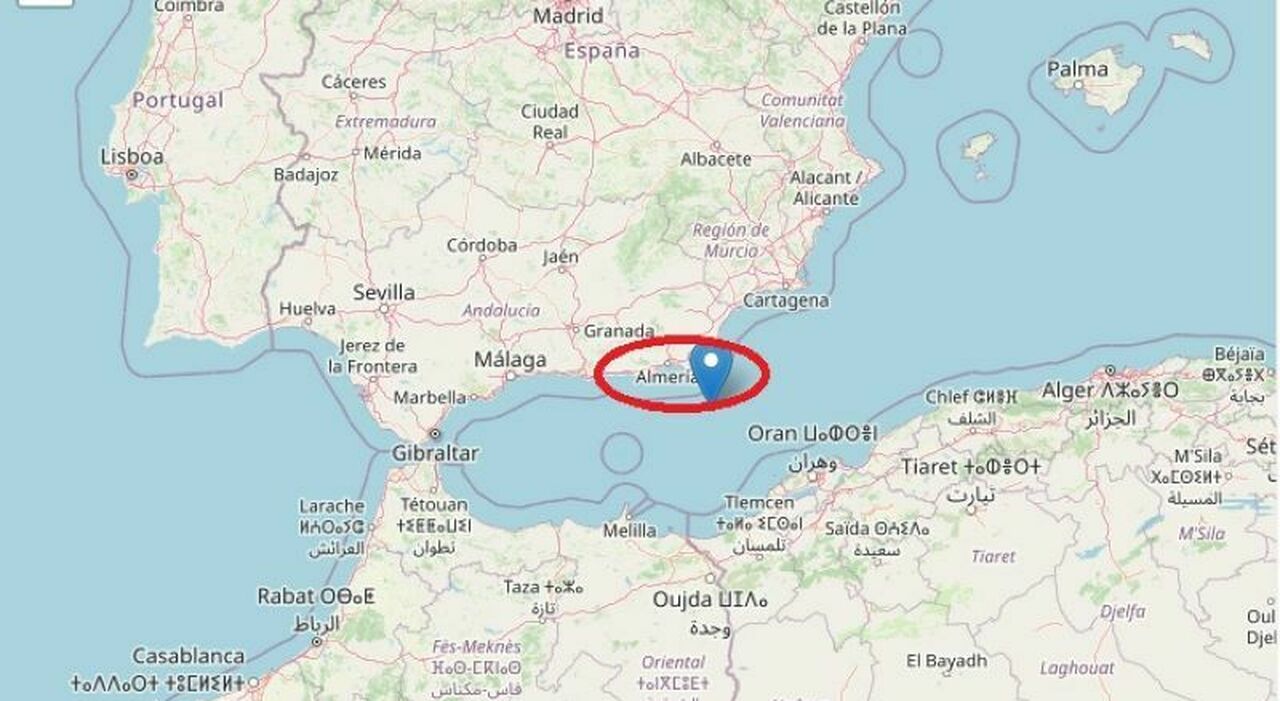 https://statics.cedscdn.it/photos/MED_HIGH/2025/07/14/8955717_14091908_terremoto_almeria.jpg