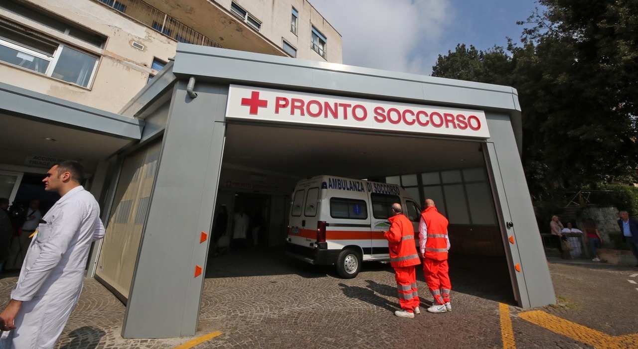 Ospedali e pronto soccorso nel caos, pochi medici causa ferie, caldo e più turisti: «Situazione insostenibile»?, i reparti a rischio chiusura Ospedali e pronto soccorso nel caos, pochi medici causa ferie, caldo e più turisti: «Situazione insostenibile»?, i reparti a rischio chiusura