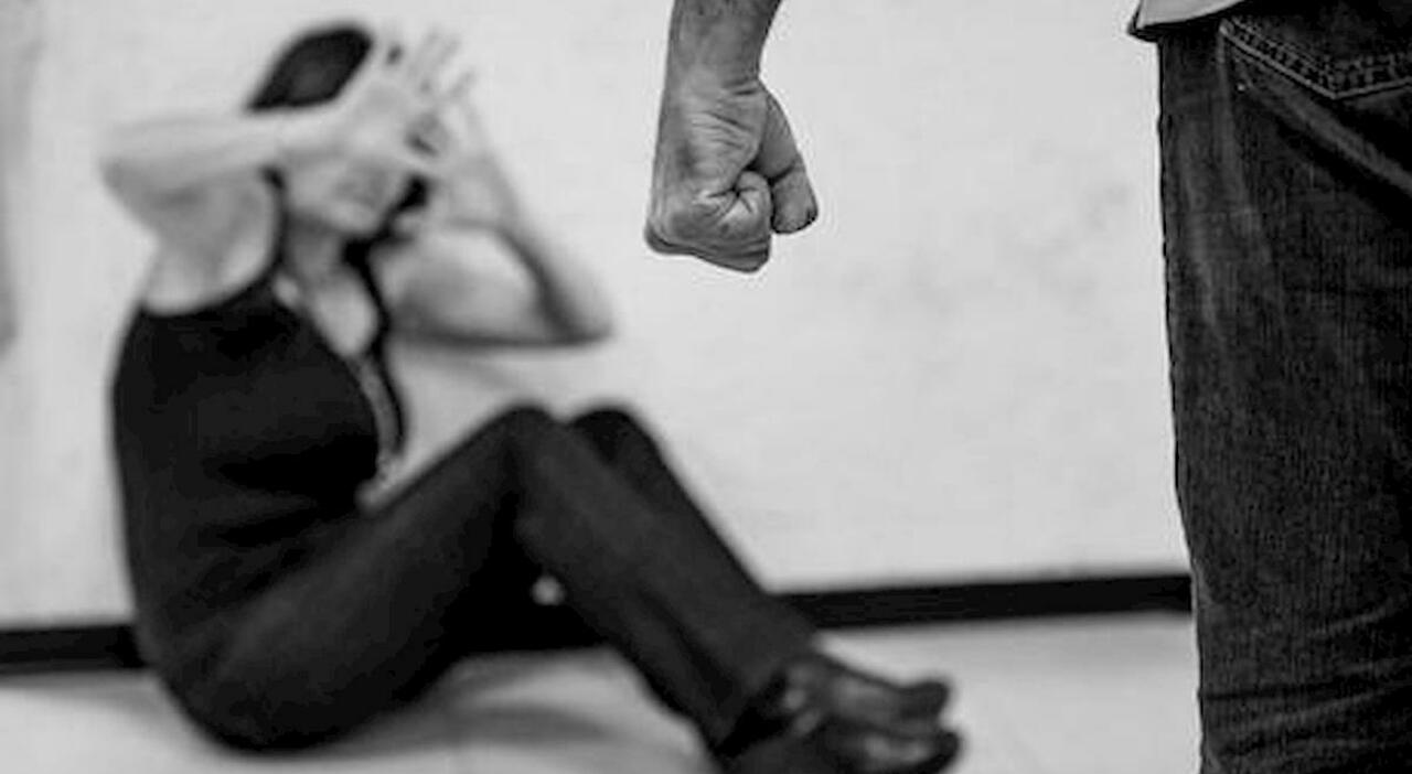 https://statics.cedscdn.it/photos/MED_HIGH/2025/07/15/8957969_15125648_violenza_sessuale_ansa_oggi.jpg