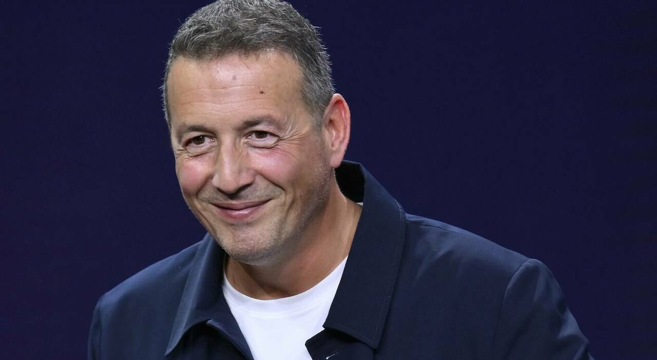 Alessandro Greco: «Io e mia moglie Beatrice Bocci casti da 4 anni, è una scelta di fede. Sono ingrassato, mi dissero che ero impresentabile» Alessandro Greco: «Io e mia moglie Beatrice Bocci casti da 4 anni, è una scelta di fede. Sono ingrassato, mi dissero che ero impresentabile»